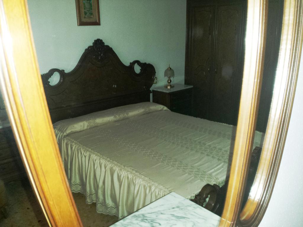 Hostal Rural Casa Castro Alberuela de la Liena Szoba fotó