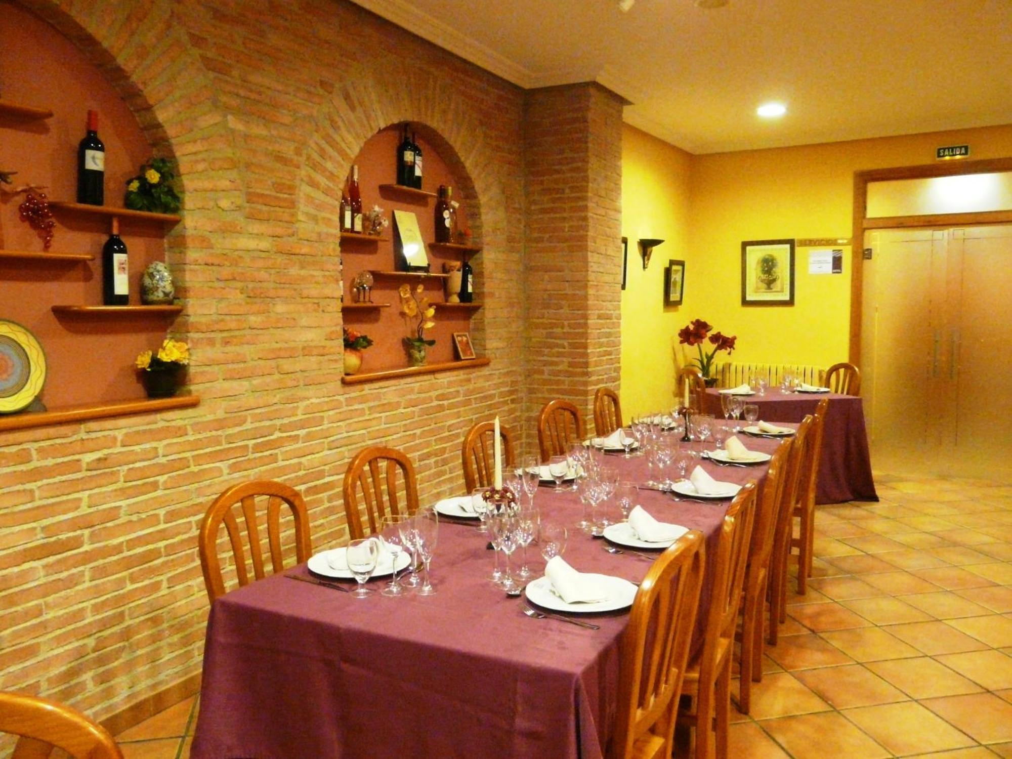 Hostal Rural Casa Castro Alberuela de la Liena Kültér fotó