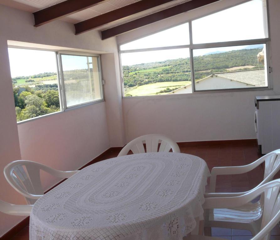 Hostal Rural Casa Castro Alberuela de la Liena Kültér fotó